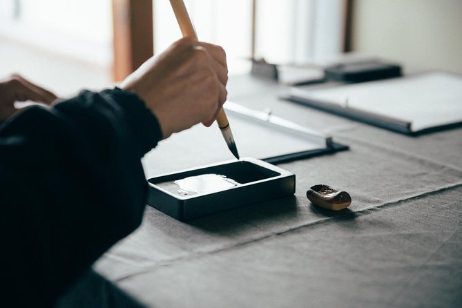 Experience Japanese Calligraphy & Tea Ceremony at a Traditional House in Nagoya