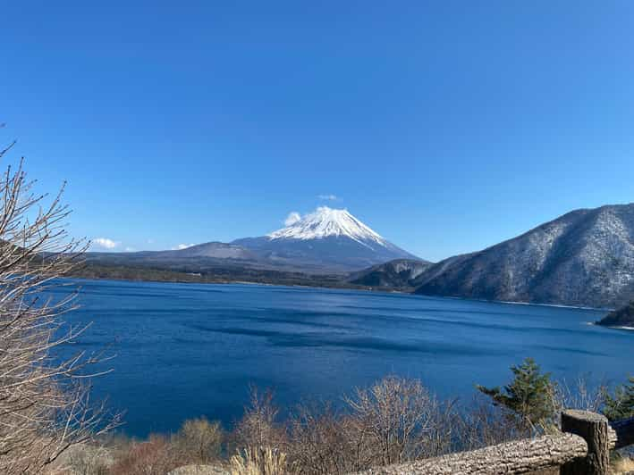 From Tokyo:Mt. Fuji Private Day Tour