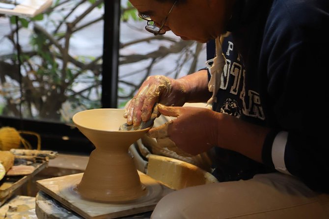 Hasami Ware Study Tour With Special Guide 400 Years History and Modern Daily Use Pottery