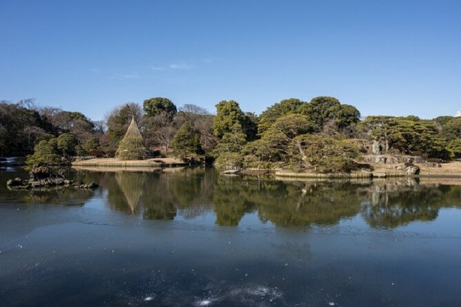 HEN AI TOKYO Rikugien Gardens Tour With Garden Expert