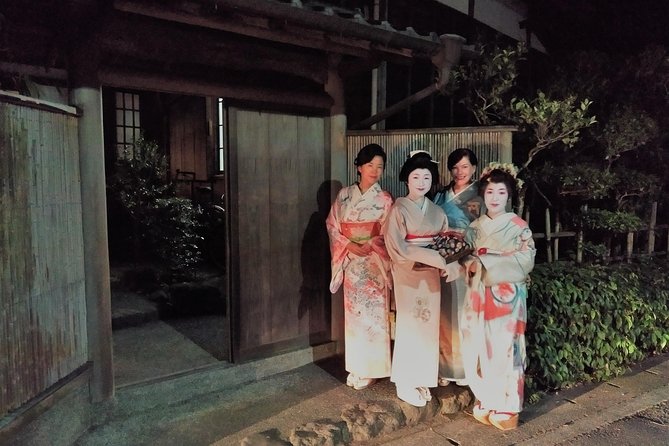 Kamakura Traditional Private Geisha Experience and Banquet Show