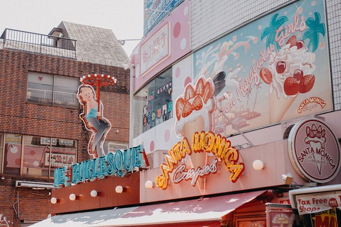 Kawaii Walk in Harajuku - Harajuku Fashion Trends