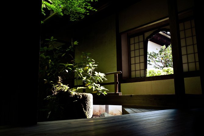 Kyoto Hidden Gardens Group Walking Tour - Itinerary