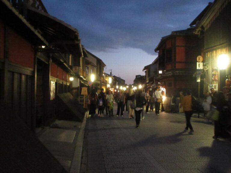 Kyoto: Pagoda, Bamboo, Kiyomizu, Geisha (Italian)