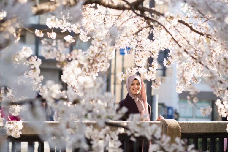 Kyoto: Photo Shoot With a Private Vacation Photographer