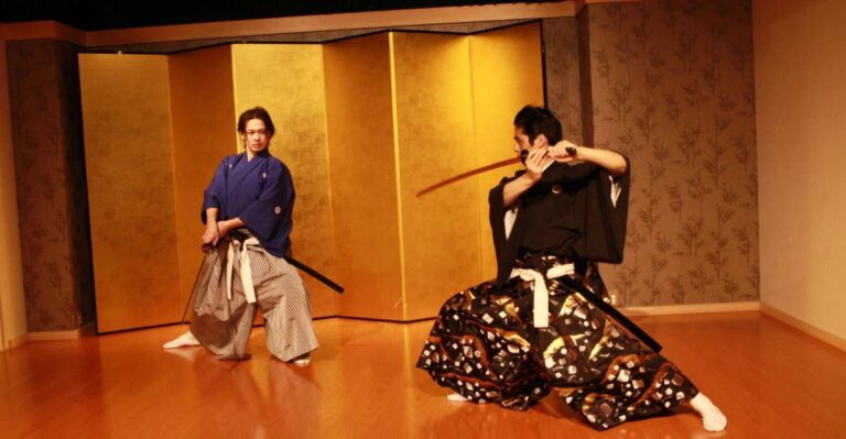 Kyoto: Samurai Kenbu Traditional Sword Dancing Show