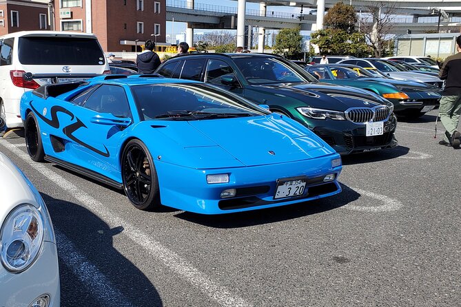 Luxury Ride Trip to Famous Car Meet-up Spot in Daikoku