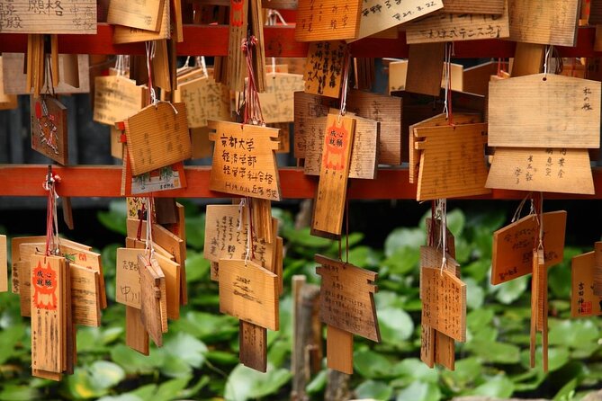 Only a 3-Minute Walk to Kiyomizu-Dera Temple in Kyoto. You Can Rent a Yukata (Casual Kimono) and Explore the Sightseeing Spots and Streets for the Whole Day (Return by 5 Pm)