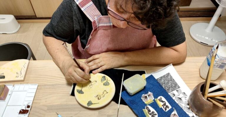 Osaka: Private Ceramic Painting Workshop