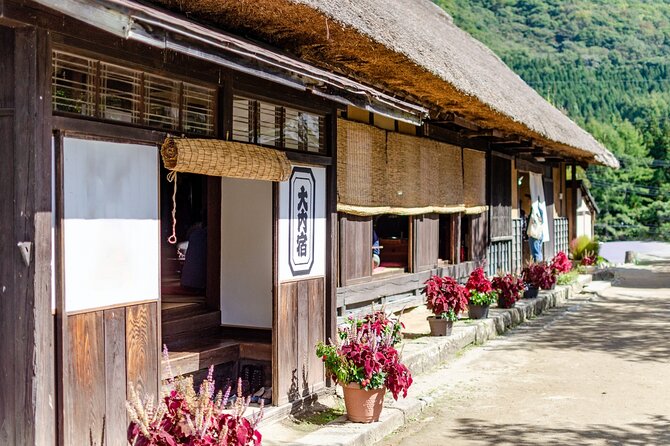 Ouchijuku All Must-Sees Full-Day Private Tour With Government-Licensed Guide