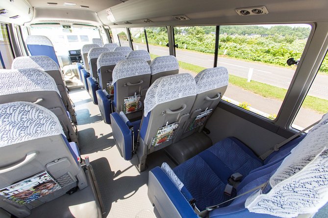 SkyExpress Private Transfer: New Chitose Airport to Noboribetsu (15 Passengers)