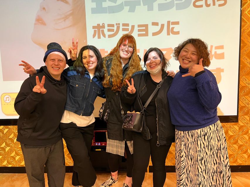 Tokyo: Karaoke Party in Ikebukuro With a Drink - Pricing and Duration