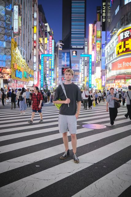 Tokyo: Shibuya & Shinjuku Photo & Vlog Shooting Tour