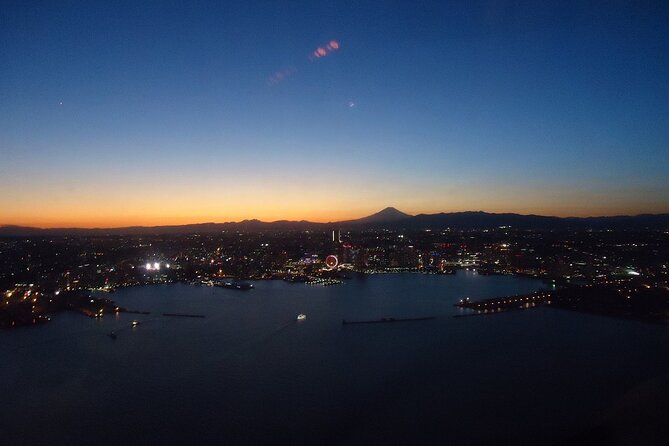 Yokohama: Private Night View Helicopter Tour 2024