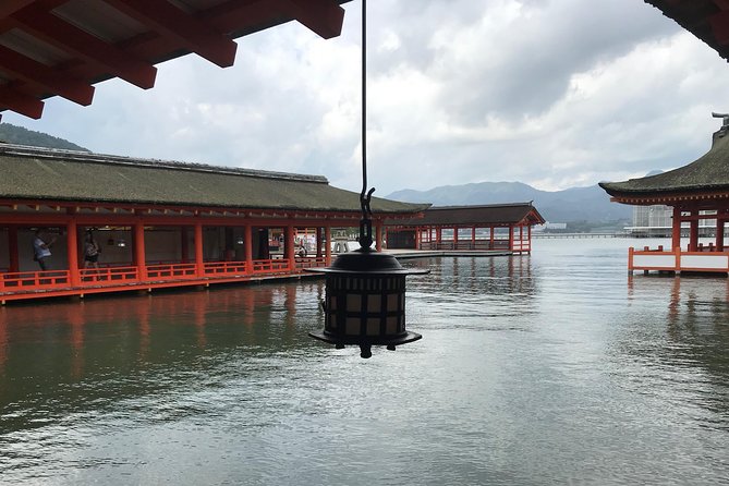 A Chauffeur Driven Tour: Hiroshima & Miyajima or Temple Gardens - Tour Details