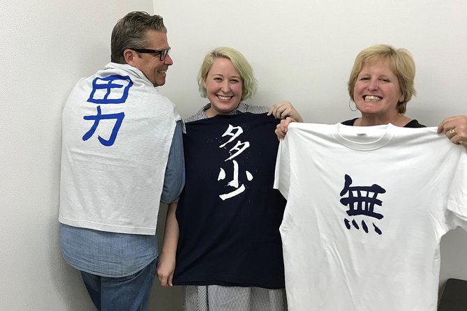 Calligraphy and Make Your Own Kanji T-Shirt in Kyoto - Workshop Experience