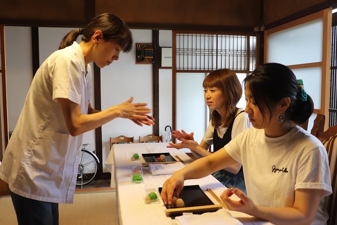 Experience of Making Sweets Taught by Professionals Local Tour & Guide - Professional Instruction Details