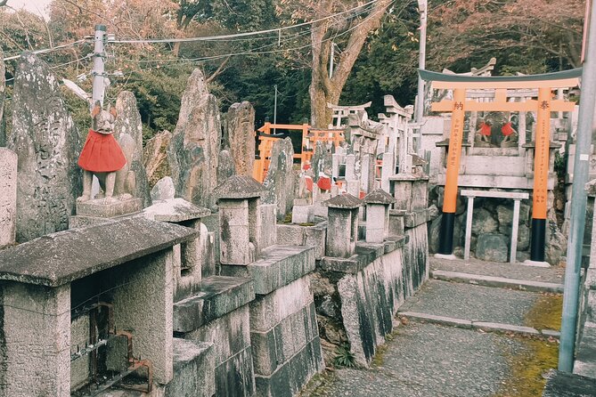 Hike Through Kyotos Best Tourist Spots - Booking Information