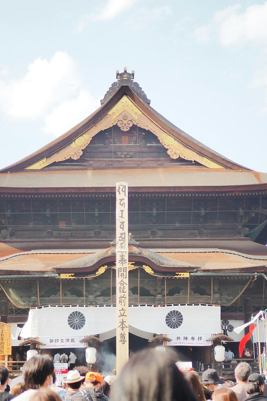 Nagano 1 Day Private Tour (Snow Monkeys, Zenkoji) With Lunch - Booking Information