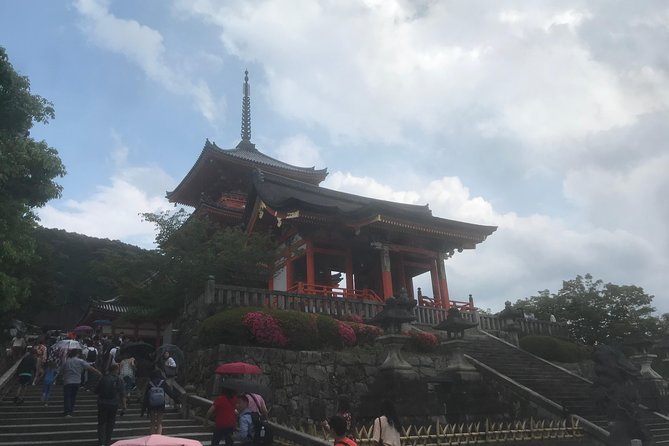 One Day Landing Type Sightseeing Around Kyotos Two Major Tourist Destinations "Fushimi Inari Taisha" - Hidden Hiking Tour at Fushimi Inari