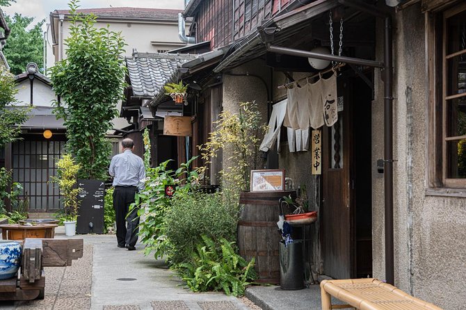 Retro Food Tour in Yanaka - Inclusions and Expectations