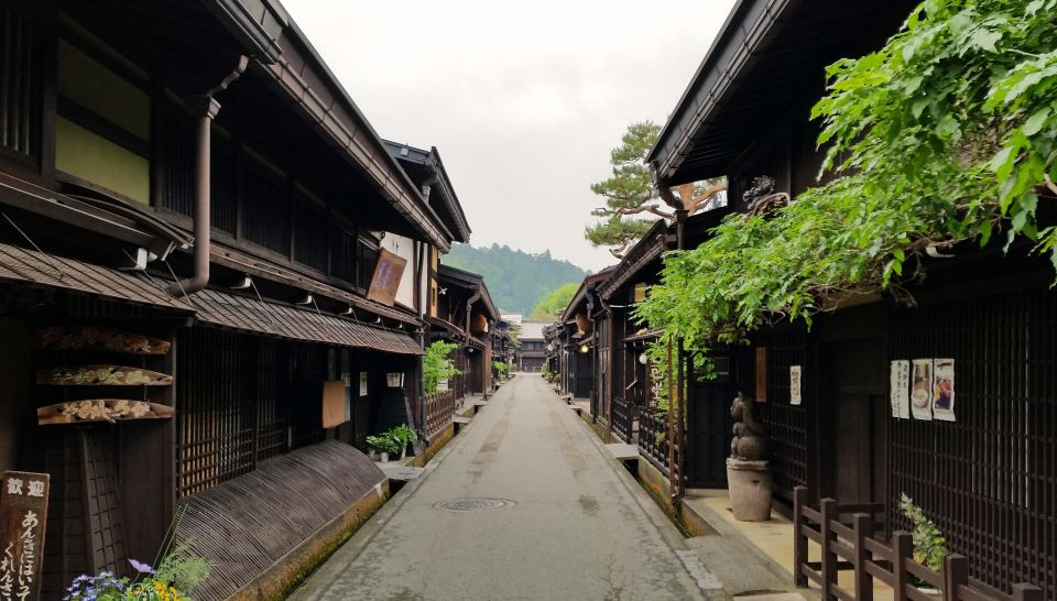 Shirakawa-go, Gokayama & Takayama Private Tour From Kanazawa - Tour Description