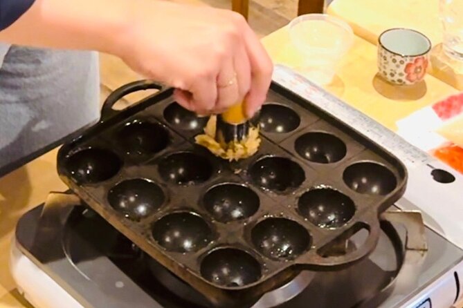 Takoyaki Cooking,Japanese Sake Free Flowing Experience in Tokyo - Expectations