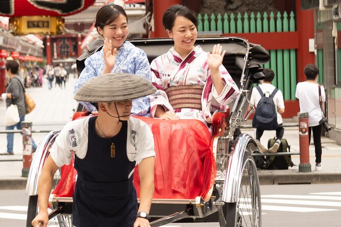 Tokyo Asakusa Rickshaw Experience Tour With Licensed Guide - Guides Expertise