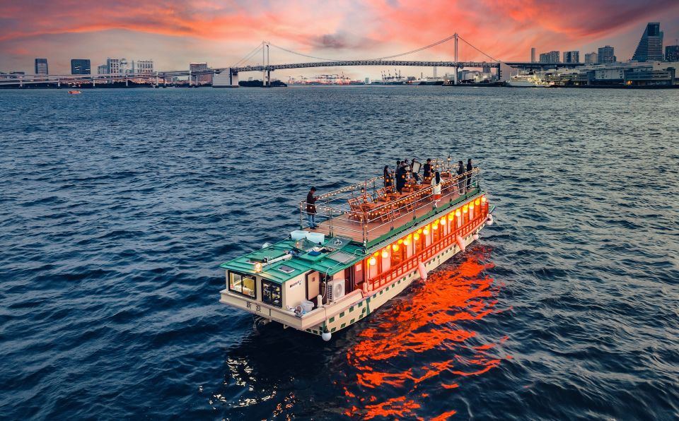 Tokyo: Yakatabune Cruise With Meal and Traditional Show - Duration and Host Information