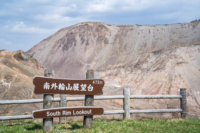 Usuzan Volcano Guided Hiking Private Tour - Private Guide Information