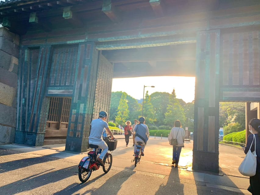 3 Hours E Bike Tour Around Chiyoda Tokyo Prefecture - Restrictions