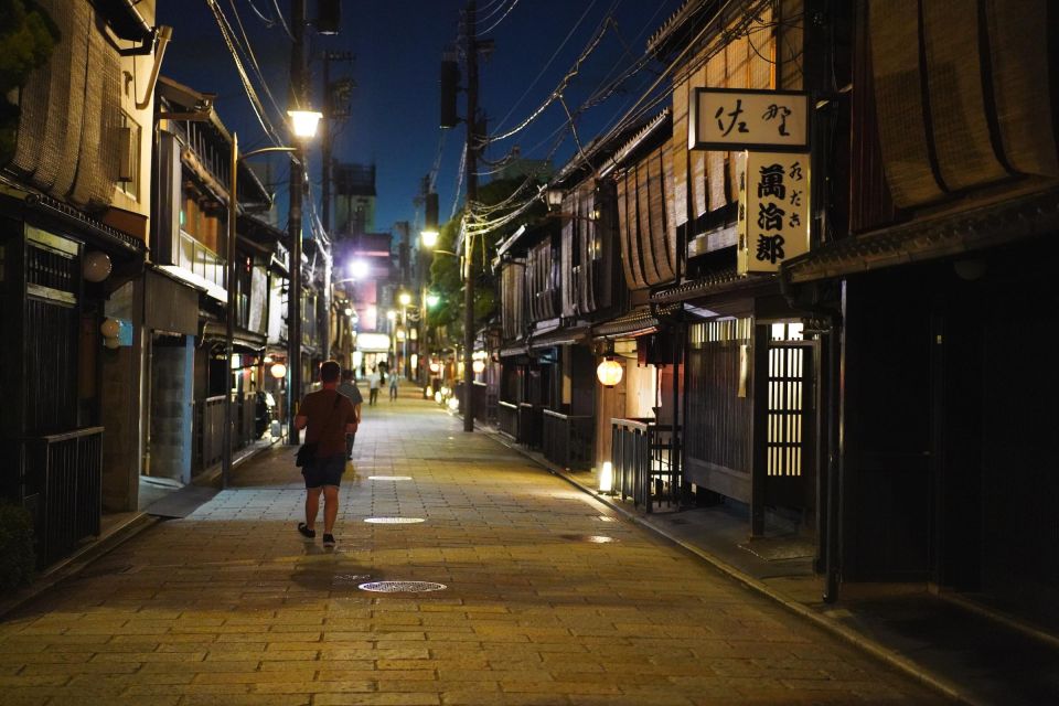 Dinner With Maiko in Traditional Kyoto Style Restaurant Tour - Inclusions