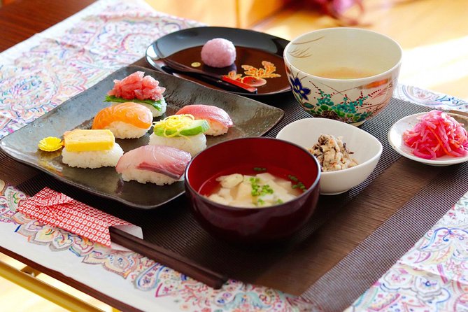 Enjoy Homemade Sushi or Obanzai Cuisine Matcha in a Kyoto Home - Accessibility and Location
