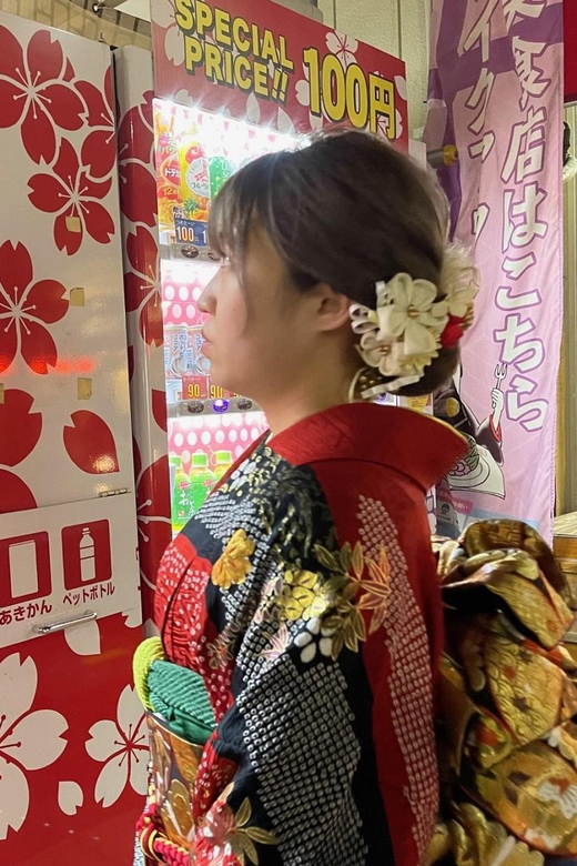 Guided Tour of Walking and Photography in Asakusa in Kimono - Experience Description