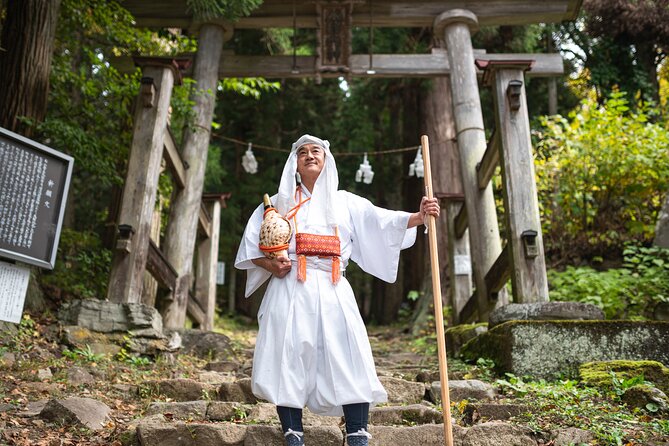 Hike and Pray With a Real Yamabushi in Nagano - Experience the Yamabushi Lifestyle