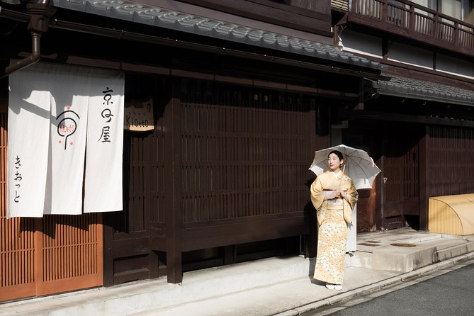 Kimono Wearing Experience - Fun to Wear, Enjoyable to Know - Meeting and Pickup