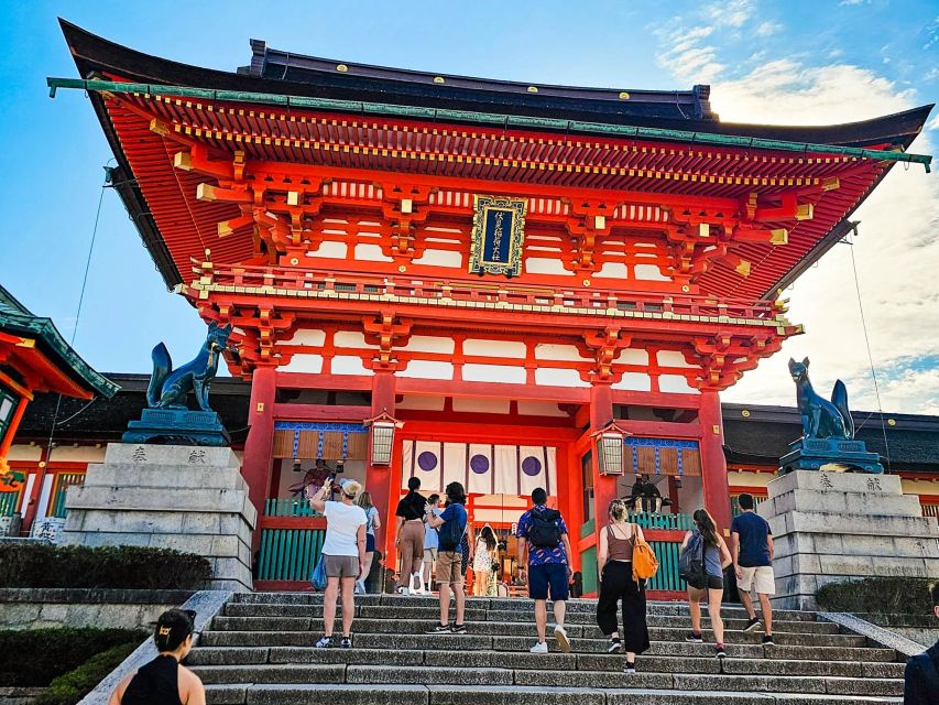 Kyoto: Fushimi Inari Taisha Last Minute Guided Walking Tour - Meeting Point