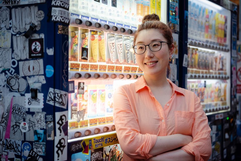 Neon Dotonbori Nightscapes: Tour & Photoshoot in Dotonbori - Meeting Point