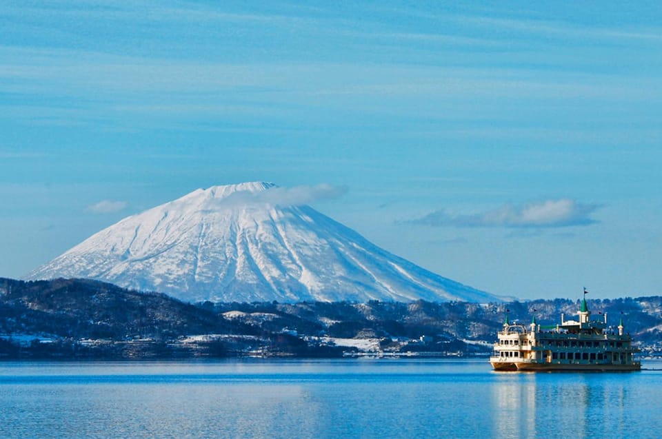 Sapporo: Lake Toya, Mt. Yoteisan Park & Hot Springs Day Tour - Highlights