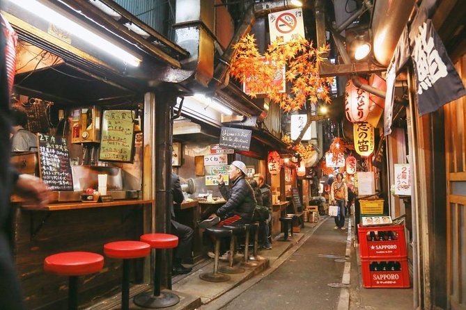 Shinjuku Golden Gai Food Tour in Spanish - Cultural Experience