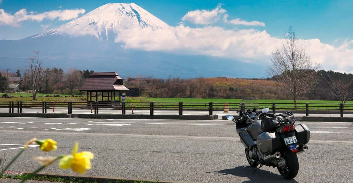 Tokyo: Private Motorcycle Day Trip to Fuji and Hakone: Onsen - Highlights