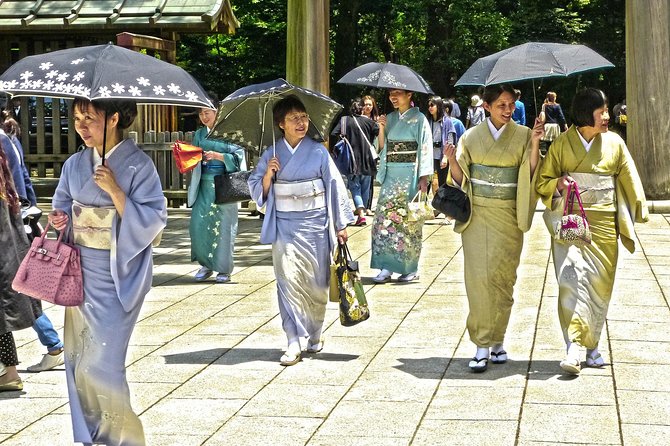 Tokyo Walking Tour With Professional Guide - What to Bring