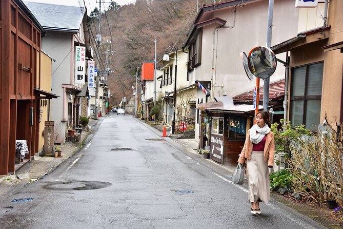 Hot Spring Town Walking Tour in Shima Onsen - What To Expect