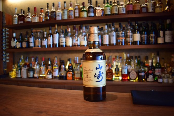 [INPUT TEXT TRANSLATED INTO English]:"MEMBERS-ONLY-BAR-HOPPING"Discover Your Special Whiskey in Tokyo! - Air-conditioned Vehicle Provided