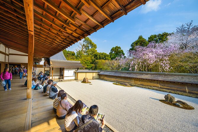 Kyoto Golden Temple & Zen Garden: 2.5-Hour Guided Tour - Tour Capacity and Highlights