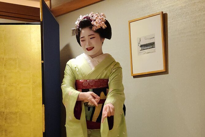 Kyoto Kimono Rental Experience and Maiko Dinner Show - Cancellation Policy