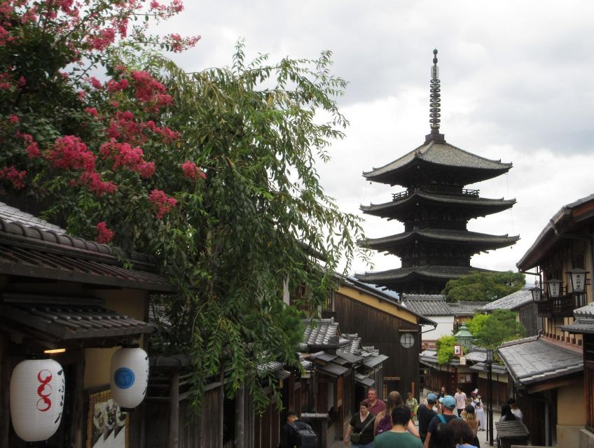 Kyoto: Kiyomizu Temple, Pagoda, Gion District, Geisha (Italian Guide) - Includes