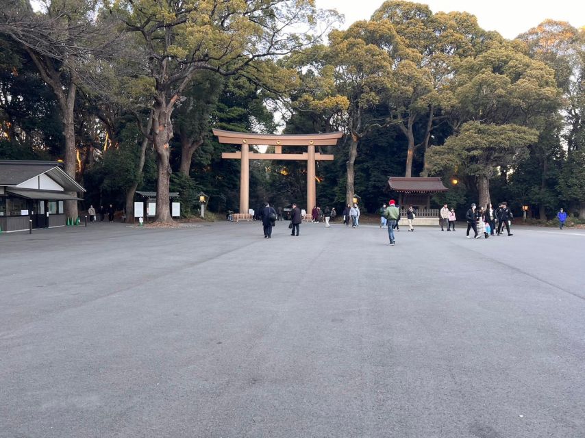 Meiji Shrine Visit and Shopping & Sweets Tour in Harajuku - Inclusions