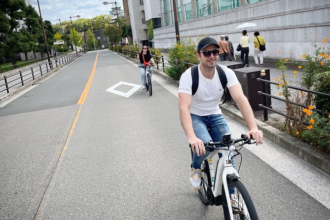 Osaka E-Bike Tour With a Local Guide - Guides Expertise