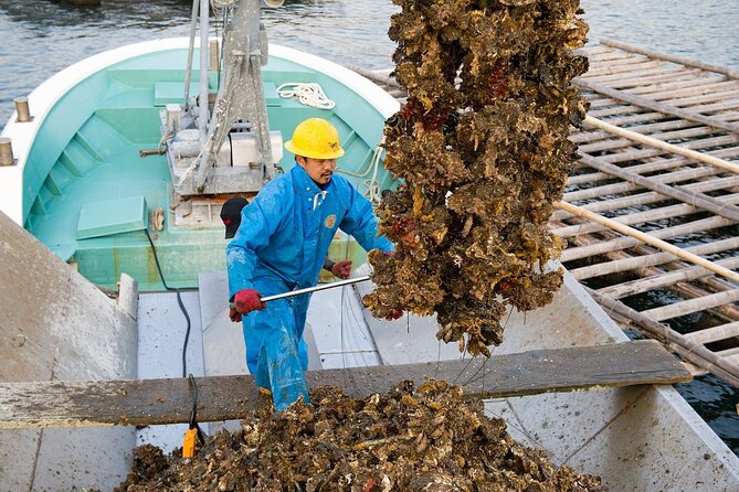 Private Hiroshima Oyster Lunch Cruise on the Seto Inland Sea - Background